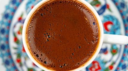 Kahve ger�e�i... Dozunda t�ketilmezse zararl� olabilir