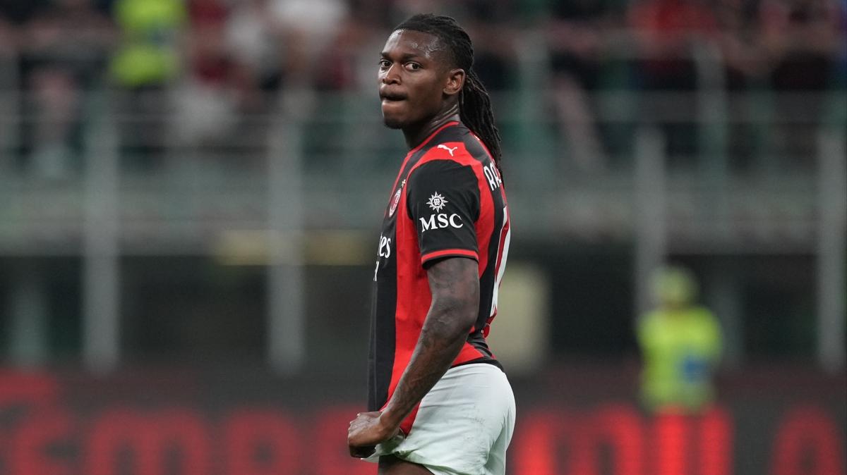 rafael leao milan transfer foto�raflar� resimleri