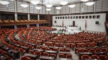 AK Parti, uzman erba� ve erlerle ilgili yasa teklifini Meclis Ba�kanl���'na sundu