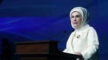 COP31 yolunda tarihi kilometre ta��: Emine Erdo�an S�f�r At�k Forumu'nda konu�tu