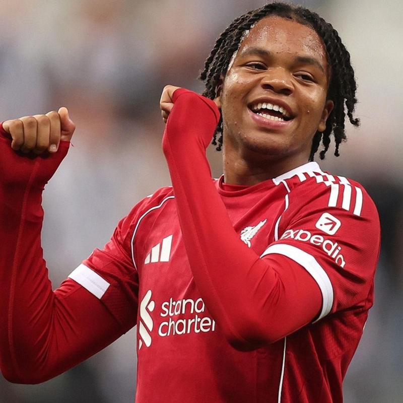 Bayern M�nih, Rio Ngumoha'y� istiyor
