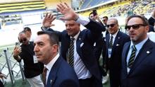 Fenerbah�e'de kongre �yelerinden Sadettin Saran'a destek