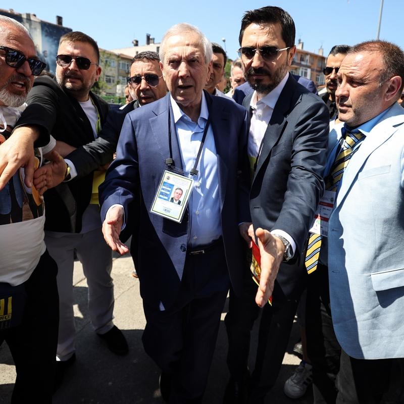 Aziz Y�ld�r�m'�n ekibinden teknik direkt�r a��klamas�! '4 aday aras�nda oylama yapaca��z'