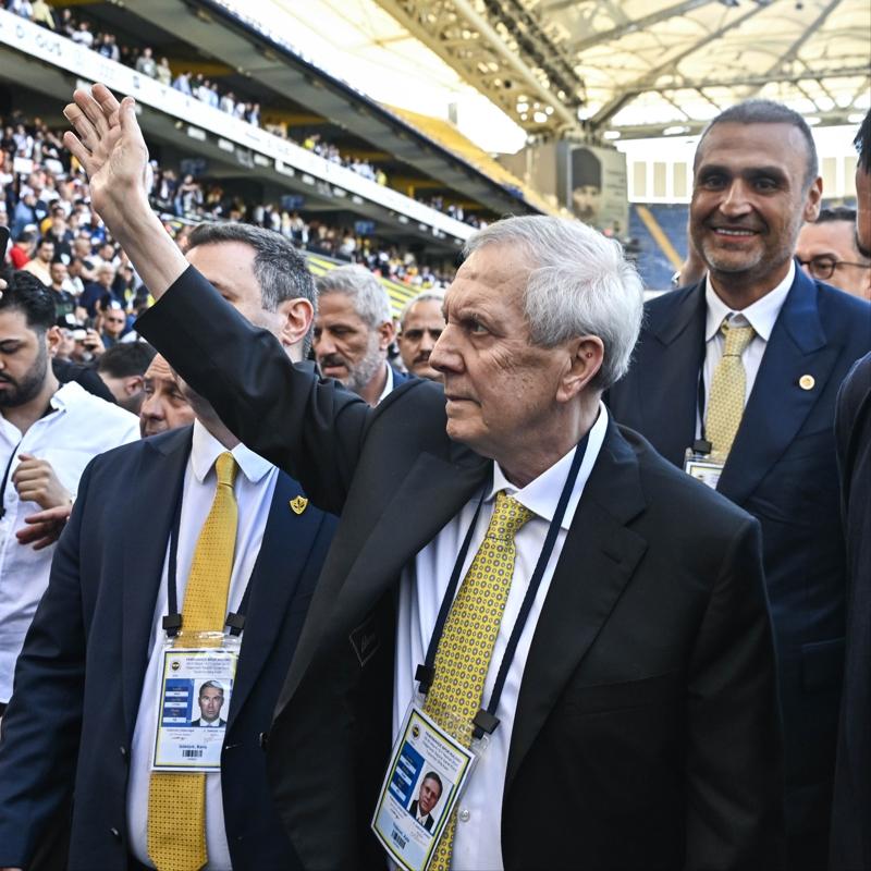 Bakan Bak'tan Aziz Y�ld�r�m'a tebrik