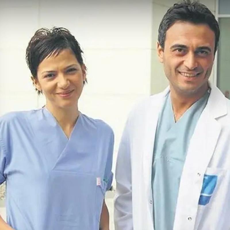 Doktorlar'�n y�ld�zlar� y�llar sonra bir arada! Melike G�ner'in son hali g�renleri �a��rtt�