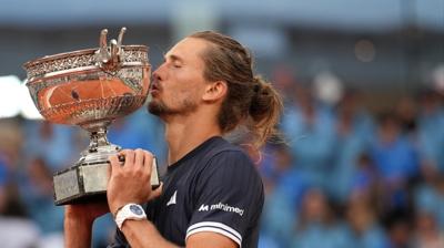 Fransa Açık'ta tek erkekler şampiyonu Alexander Zverev