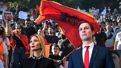 Trump'�n ailesinin projesi ellerinde patlad�! Halk ayakland�, yeni rota aray��� ba�lad�