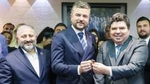Buca'daki �rg�tl� vurgunda CHP'li ba�kanlar tutukland�