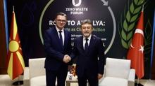 S�f�r At�k Forumu'nda imzalar at�ld�: Tar�m ve ormanc�l�kta uluslararas� i�birli�i geni�liyor