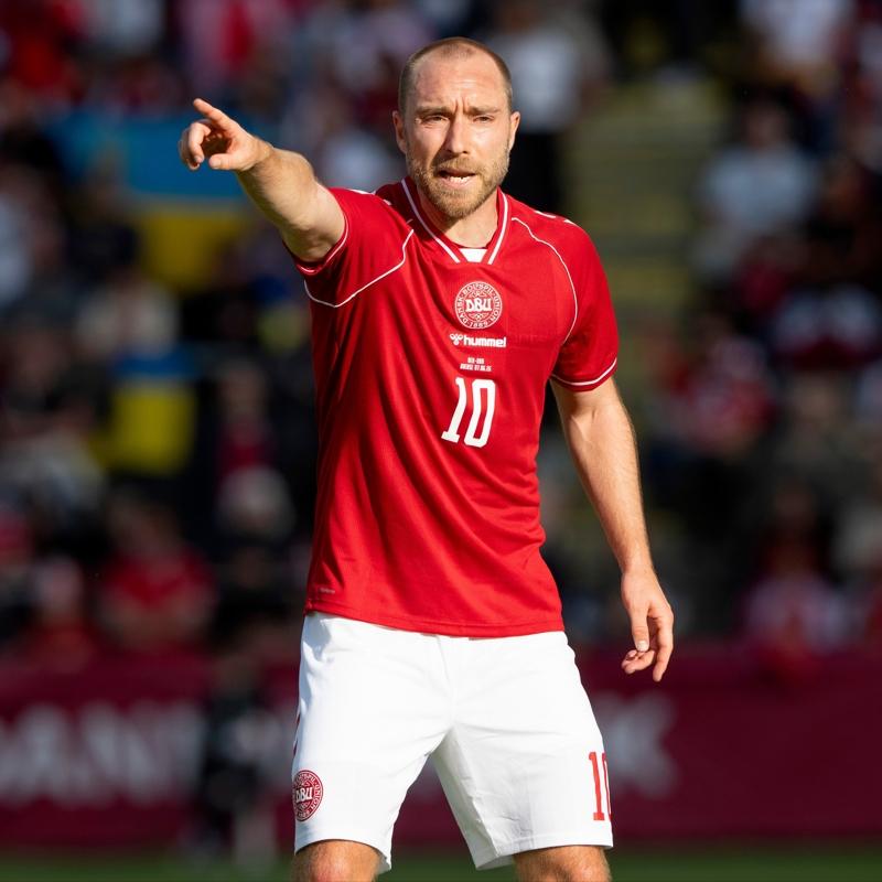 Christian Eriksen'in sa�l�k durumu iyiye gidiyor