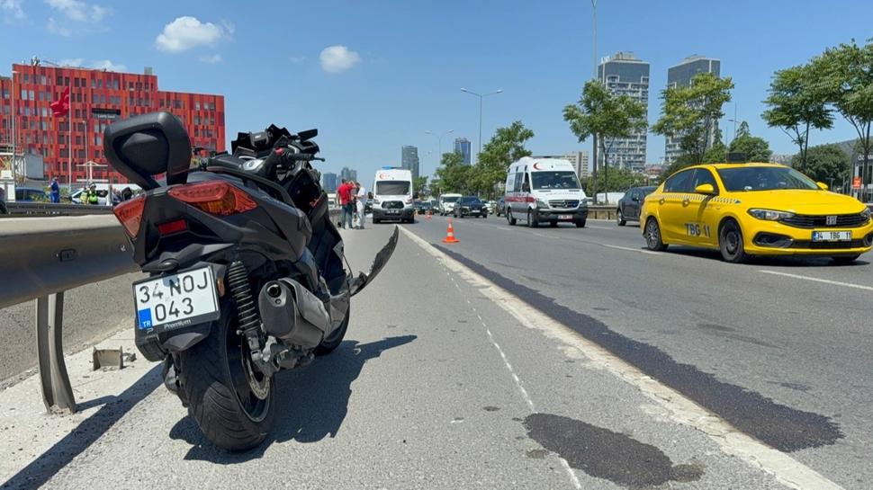 Kartal'da feci kaza: 2 kişi öldü, 1 kişi yaralandı