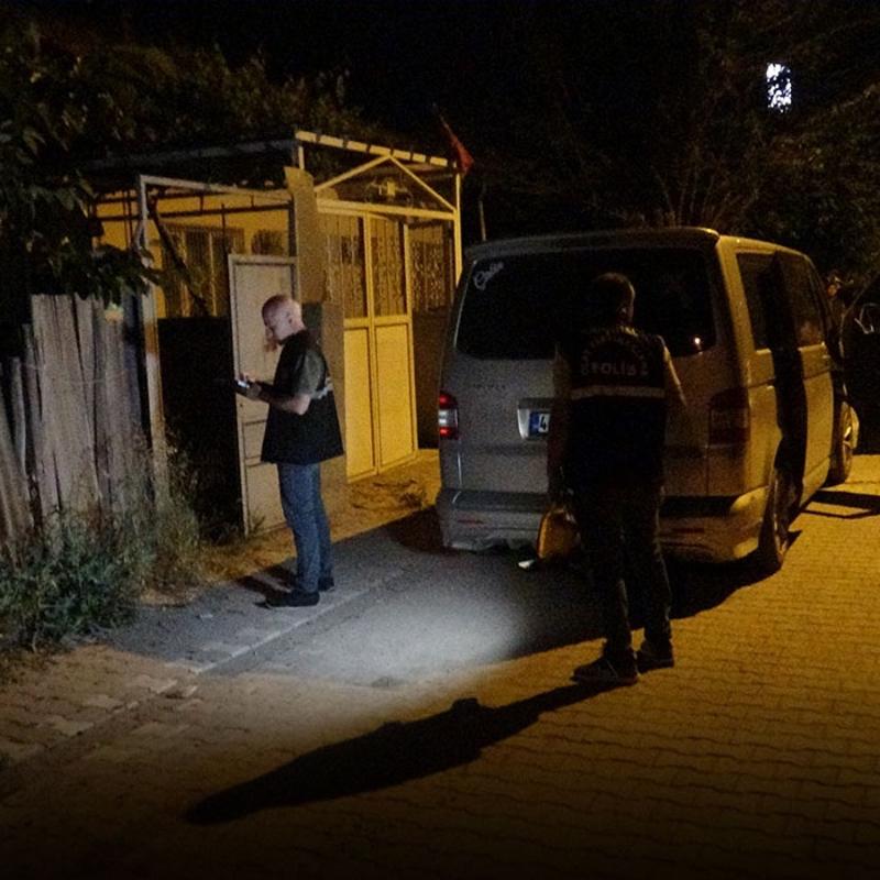 Malatya'da husumet kavgas�: O�ullar�yla bask�na giden ki�i b��akland�