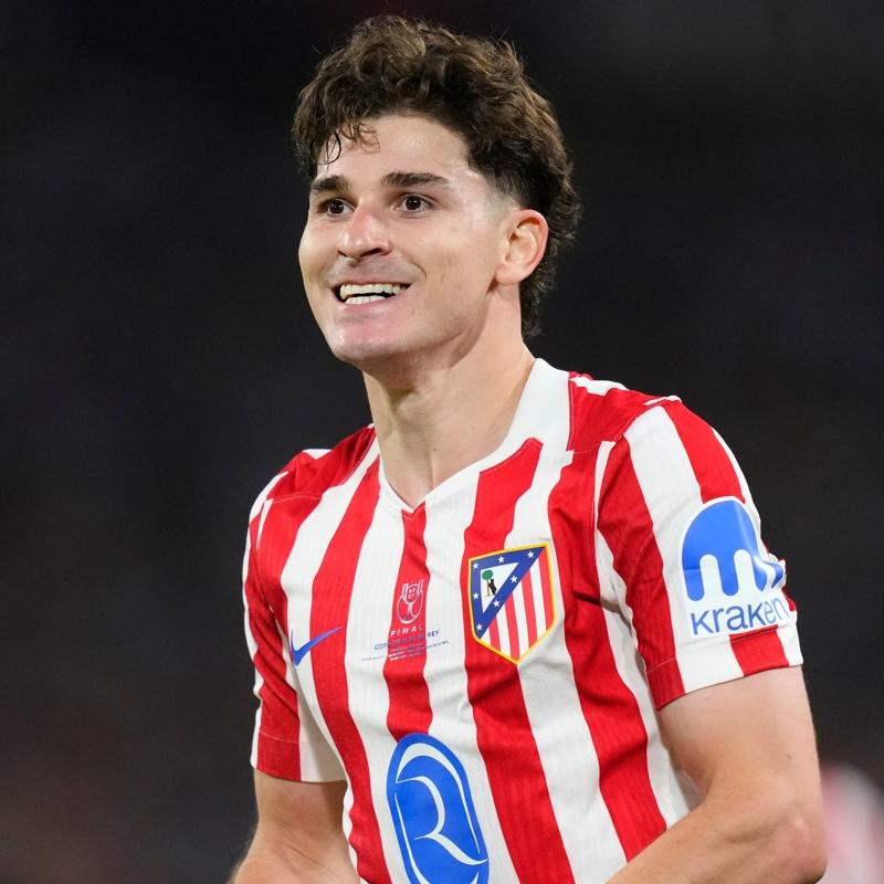 Real Madrid, Julian Alvarez'in pe�inde