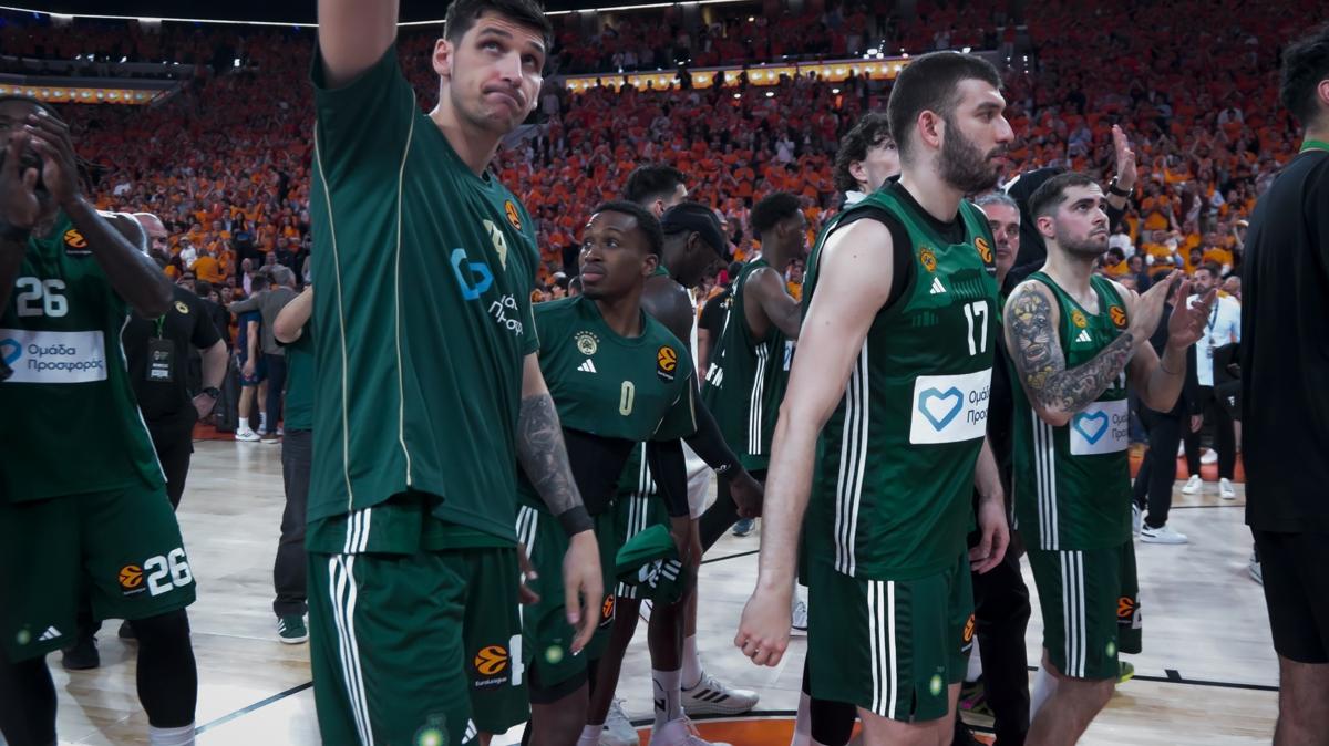 yunanistan basketbol ergin ataman panathinaikos foto�raflar� resimleri