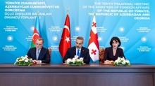 T�rkiye-Azerbaycan-G�rcistan aras�nda �stanbul Bildirisi imzaland�
