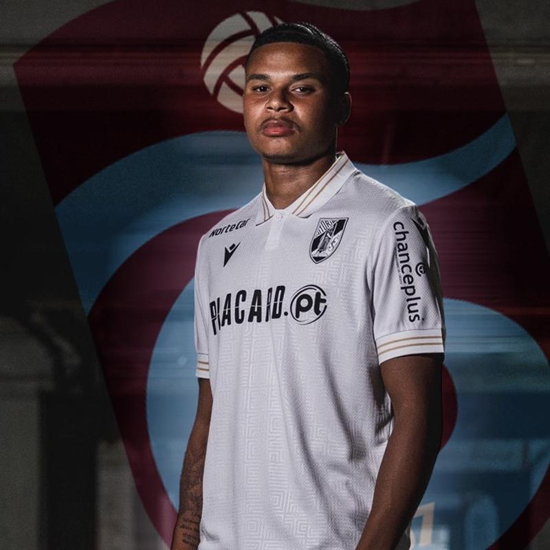 Trabzonspor transferi a��klad�! Sol kanada Portekiz'den takviye