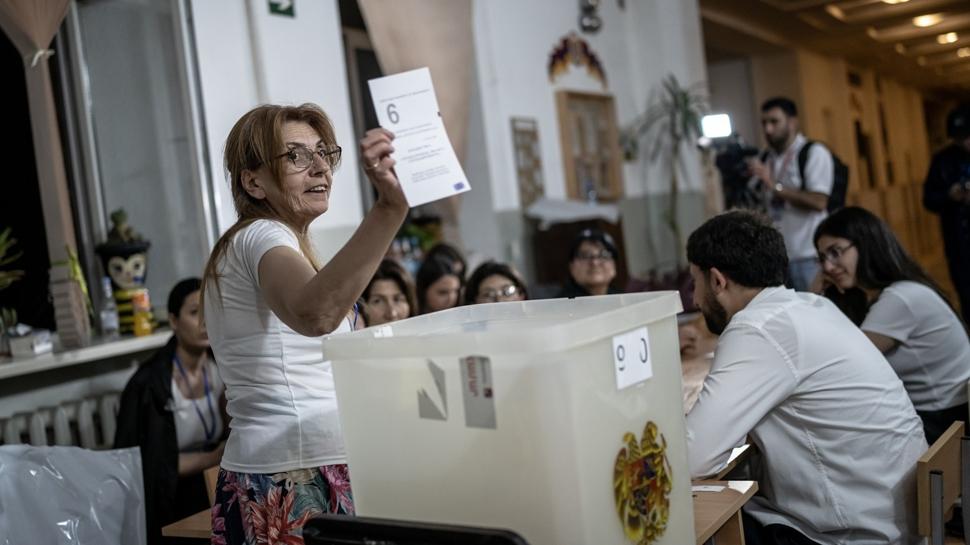 Ermenistan'daki seçimde yeniden sayım kararı