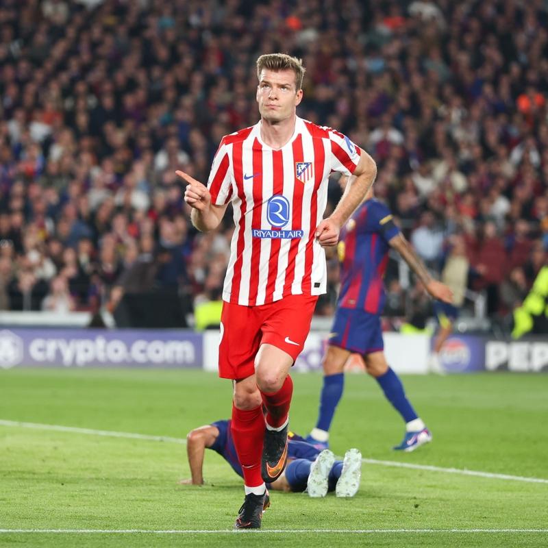 Juventus harekete ge�ti: Alexander S�rloth'un bonservisi belli oldu!