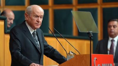 Devlet Bah�eli'den �zg�r �zel'e uyar�: Ate�e k�r�kle gitmemeli
