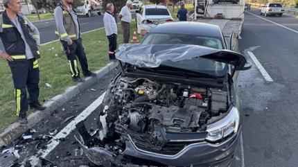 Nev�ehir'de zincirleme kaza: 4 otomobil birbirine girdi