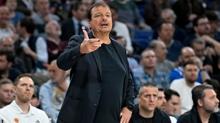 Ergin Ataman'dan Olimpiakos taraftar�na cevap: T�rk olmaktan gurur duyuyorum