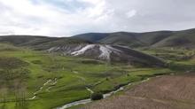 Gizemli su yeniden akmaya ba�lad�! Y�lda sadece bir ay g�r�l�yor
