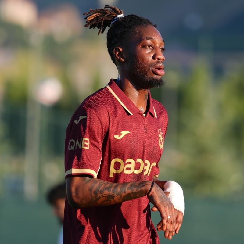 Trabzonspor ayr�l��� a��klad�: K�z�ly�ld�z'a kiraland�