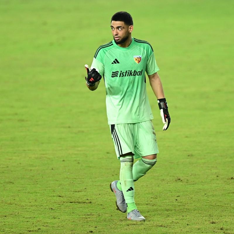 Bilal Bayazit, Kayserispor'a veda etti