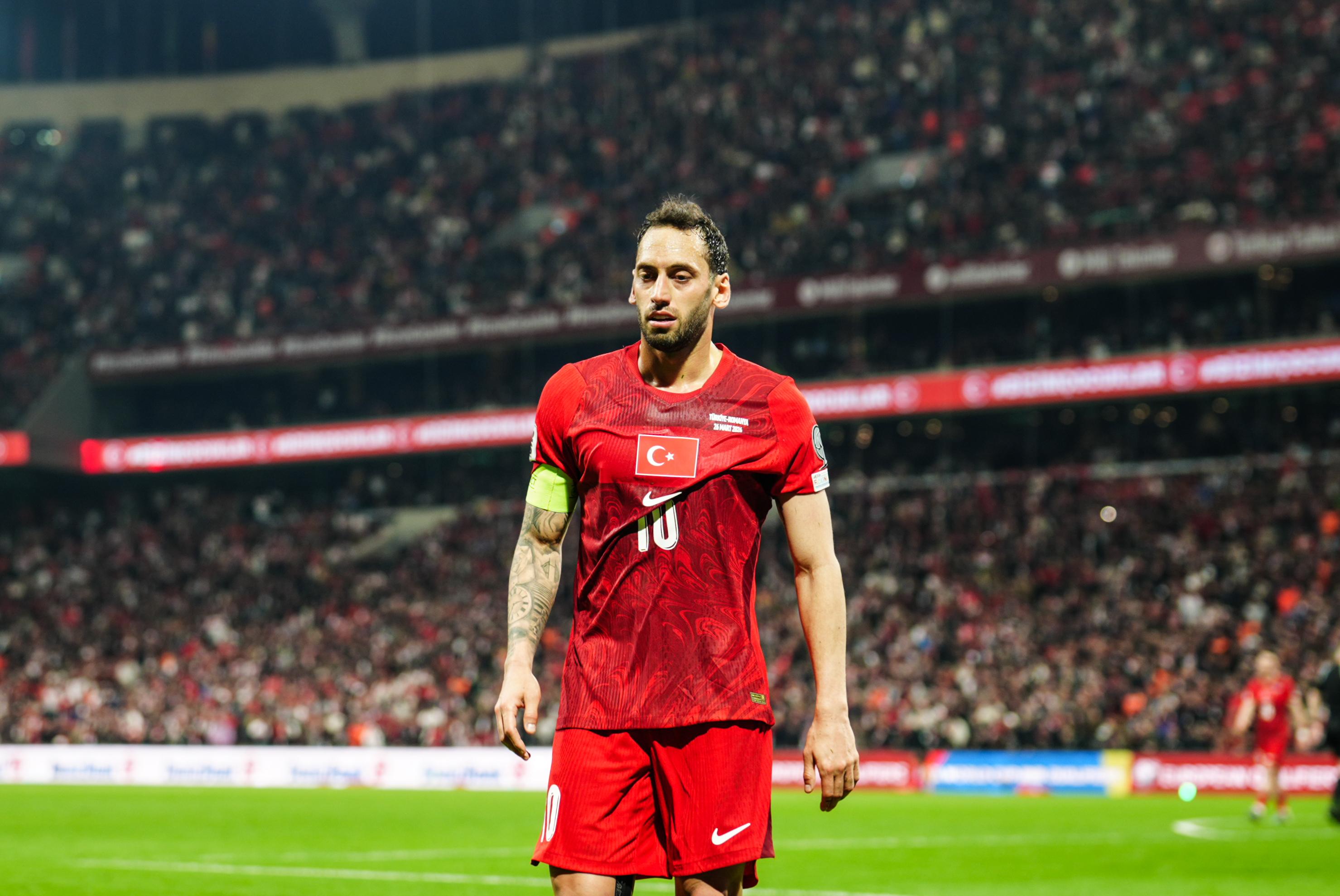 Çalhanoğlu dokunulmaz