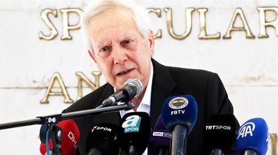 Aziz Yıldırım göz yaşlarına hakim olamadı: Bu camia seni unutmayacak