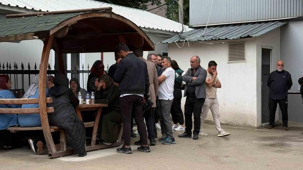 Baba ve oğlundan öldüren vandallık