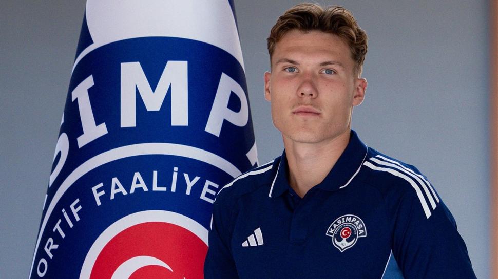Kasımpaşa'ya Sloven golcü! Bir transfer daha açıkl