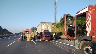 �stanbul'da feci kaza: 1'i bebek 3 ki�i hayat�n� kaybetti