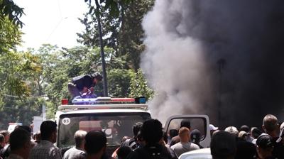 L�bnan'da bombard�man! �srail hastane �evresini ve kav�aklar� vurdu