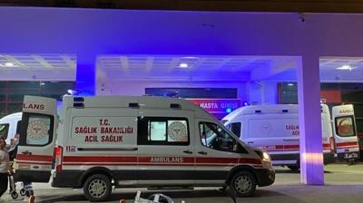 Sivas'ta yol sava� alan�na d�nd�: 8 ki�i yaraland�