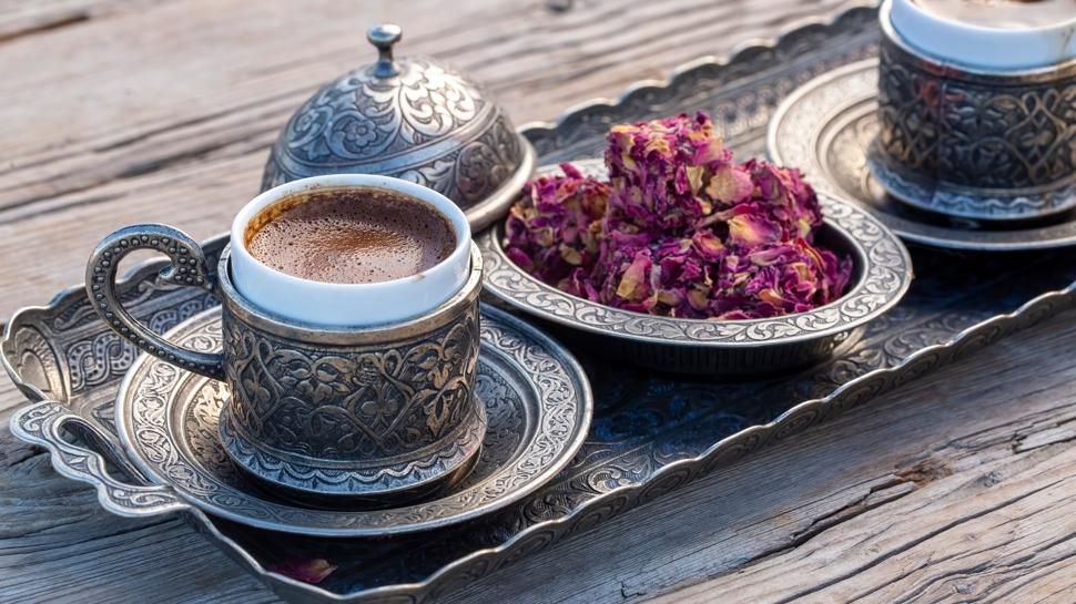 Yağları cayır cayır yakıyor: Sabahları aç karnına bir fincan