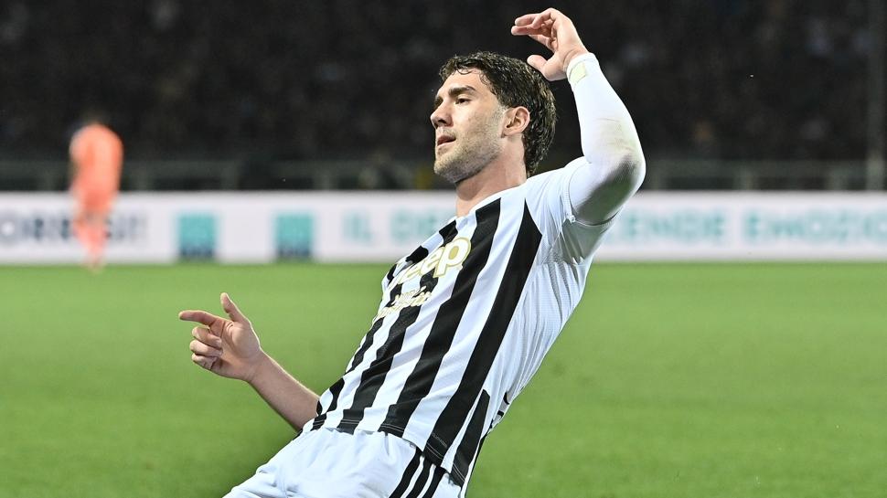 Beşiktaş ile anılıyordu! Dusan Vlahovic'ten dev ta