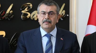 Bakan Tekin: Raporlarda T�rkiye e�itim devrimi yapm�� bir �lke olarak tan�mlan�yor
