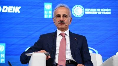 Bakan Uralo�lu'ndan koridor mesaj�: Avrupa ile Asya'y� birbirine ba�layan �ok stratejik bir noktaday�z
