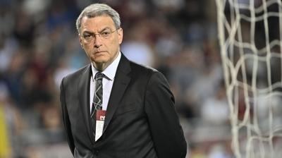 Juventus'ta Damien Comolli ile yollar ayr�ld�