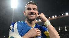 Edin Dzeko, Bosna Hersek'teki �ocuklara mektup: Nereden geldi�inizi asla unutmay�n