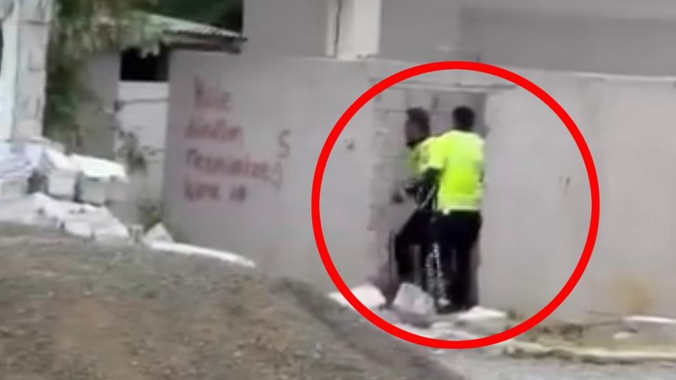 "Polisler vatandaşı darbetti" iddiası! Bakanlık harekete geçti