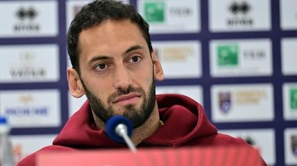 Hakan �alhano�lu net konu�tu! �Finale kadar...�
