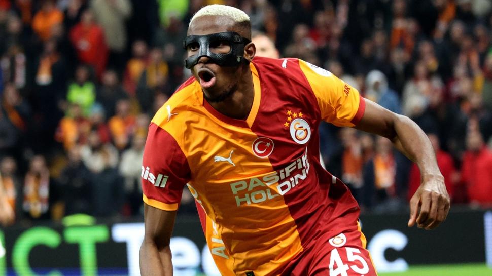 Victor Osimhen, devlerin yakın takibinde!