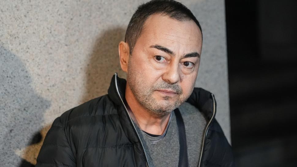 Serdar Ortaç'tan 'MS atağı geçirdi, gözetim altında" iddialarına açıklama!