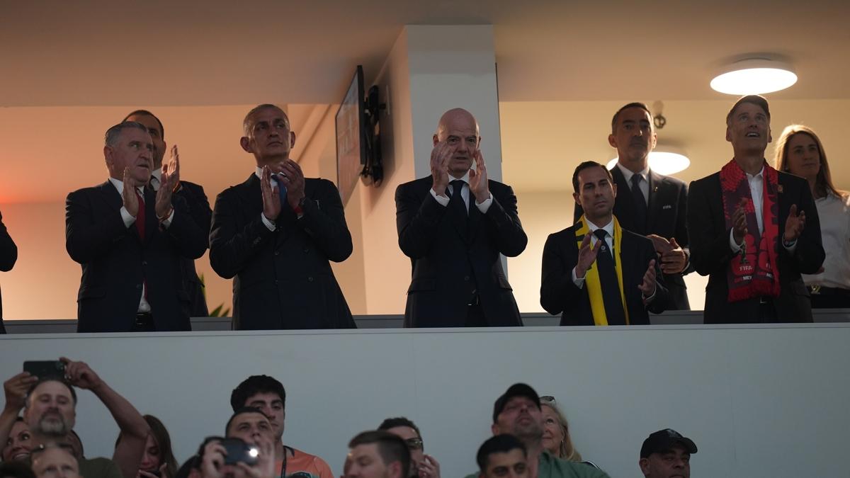 Gianni Infantino t�rkiye avustralya d�nya kupas� foto�raflar� resimleri