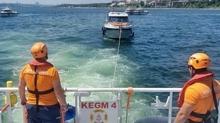 Florya a��klar�nda su alan tekne kurtar�ld�
