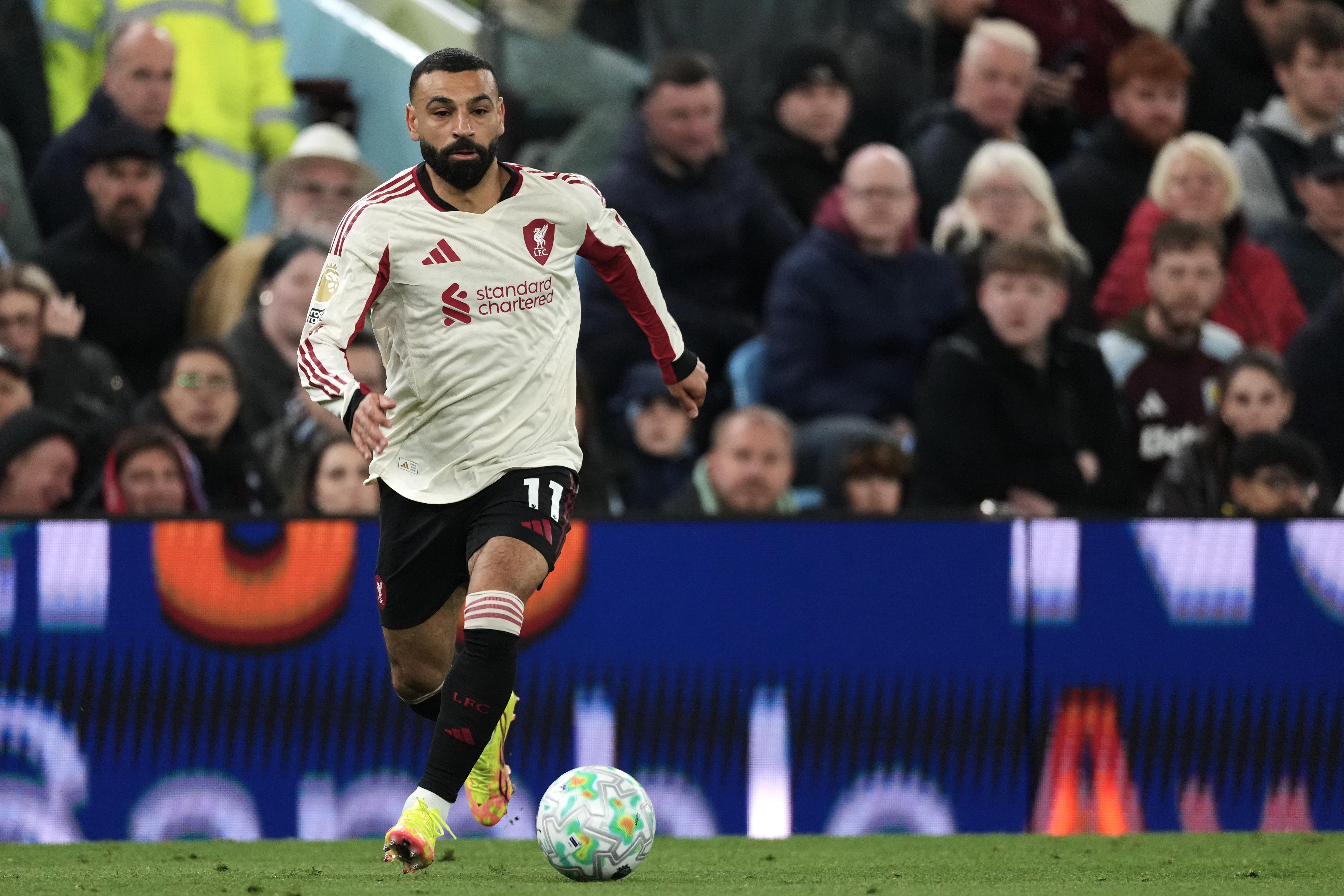 Tak�m arkada�� a��klad�! Mohamed Salah transferinde beklenmedik geli�me