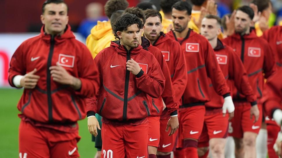 T�rkiye-Paraguay ma�� ne zaman? T�rkiye Paraguay'� yenerse gruptan ��kar m�?