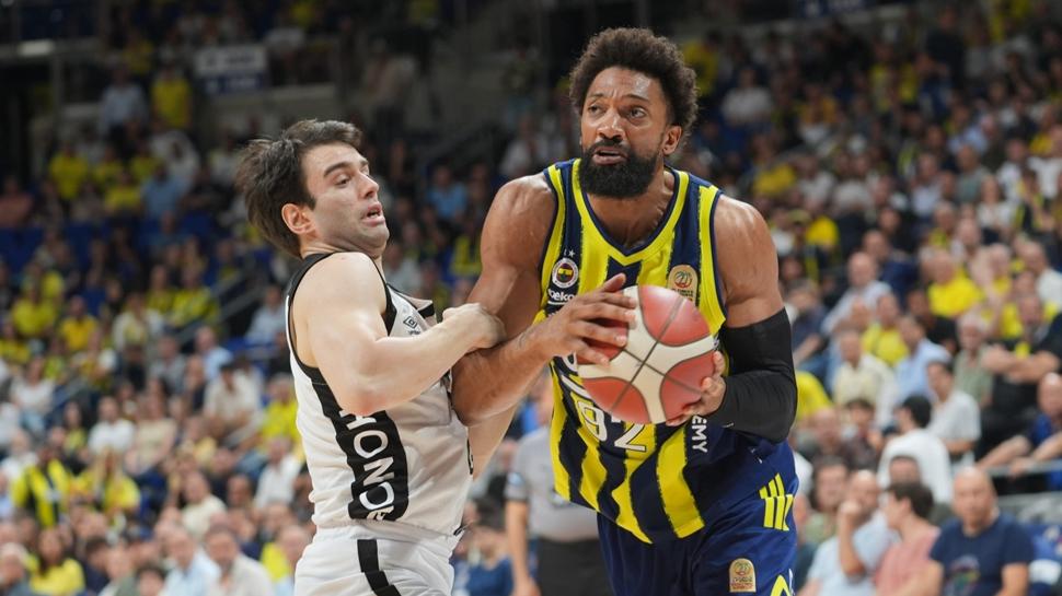 Fenerbahçe Beko evinde kazandı: Seriyi eşitledi!